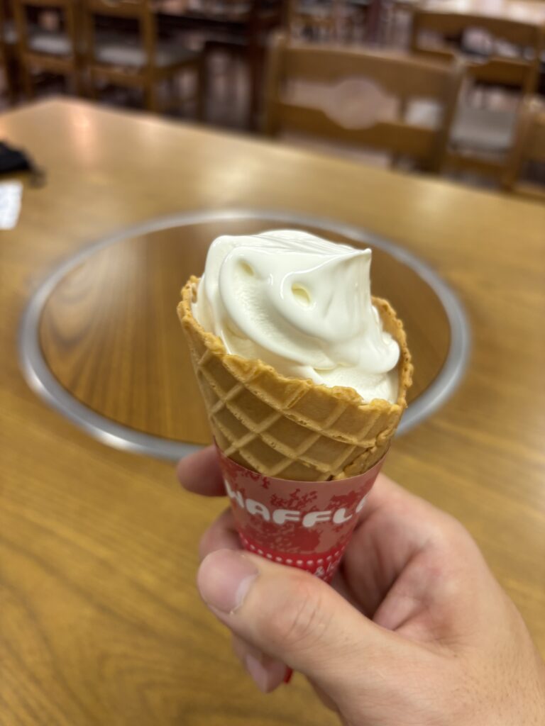 那須高原 南ヶ丘牧場の濃厚ソフトクリーム 子供に人気のスイーツ