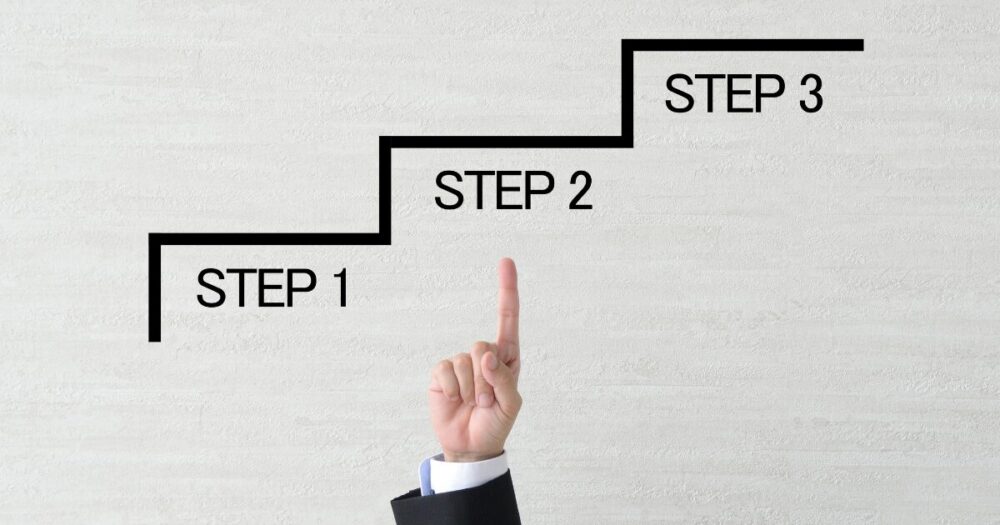 ３ステップ